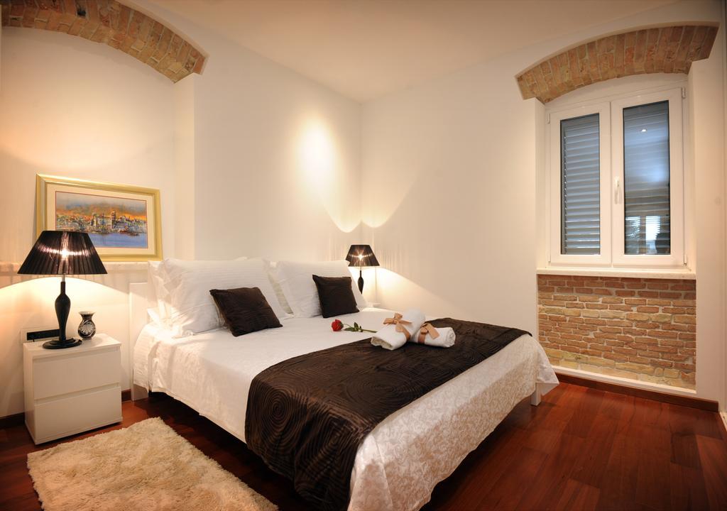 Apartments Felicitas Split Ruang foto